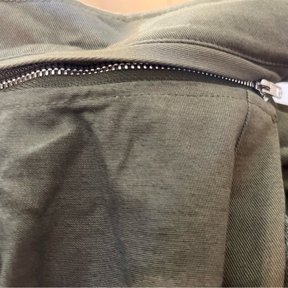 Army green brand new medium weight coat size Large - Picture 6 of 6